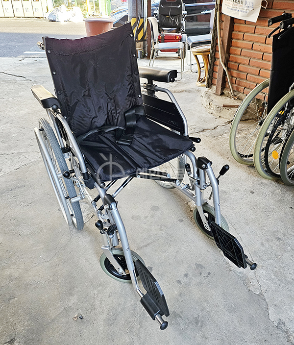 수동 휠체어 P7005 (리클라이닝형)