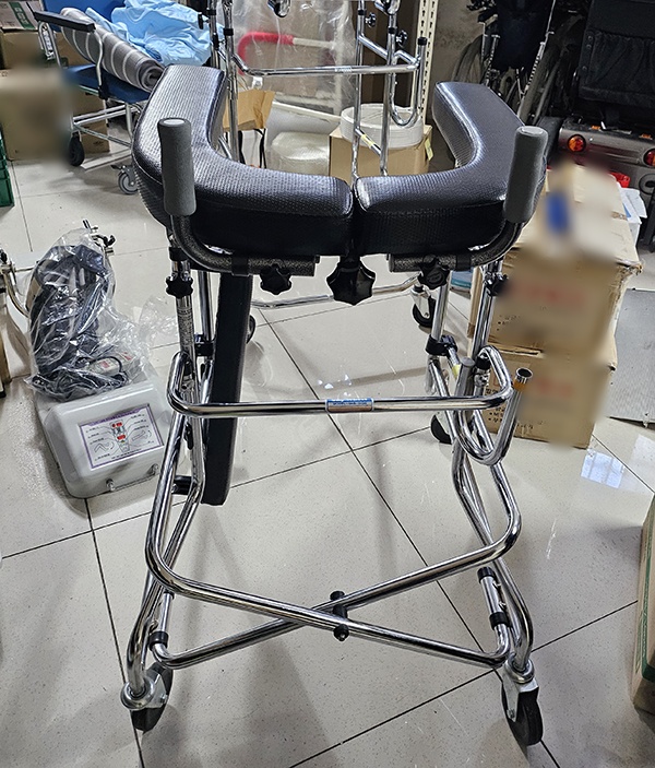 U자워커(SKB-101W)